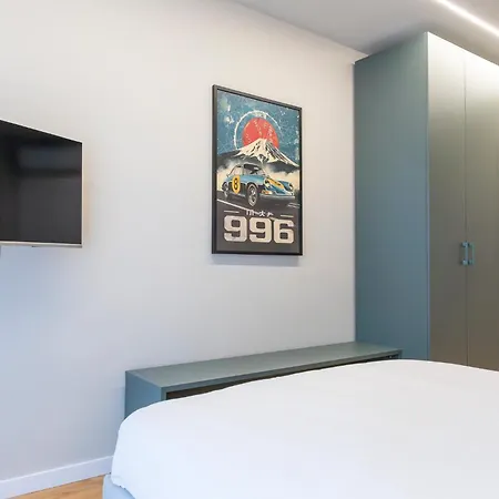 Testa Design Apartment Asti